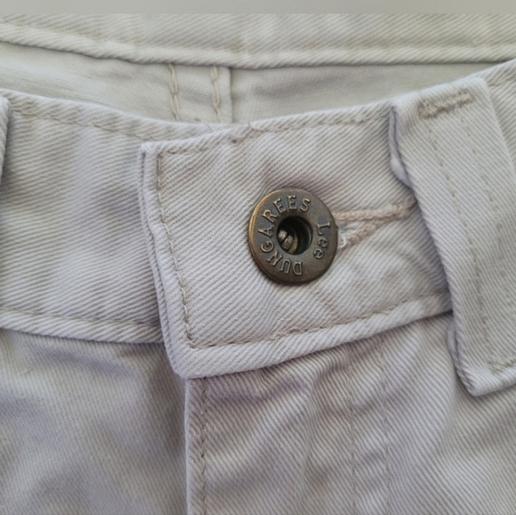 Vintage Lee Dungarees Can't Bust 'em Shorts, Size 5 | Khaki Fitted Cargo Shorts - Picture 4 of 8